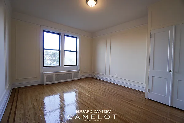 Rented by Camelot Realty Group | media 8