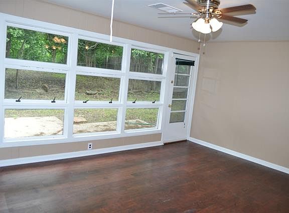 2nd image of 711 Carter Dr