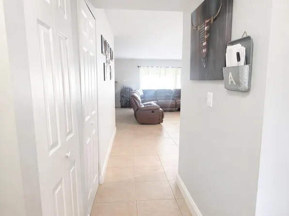 4052 N Pine Island Road, Sunrise, FL 33351