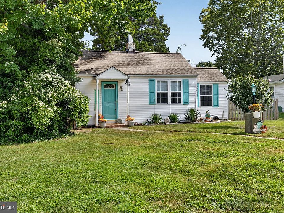 1st image of 64 Farmdale Rd