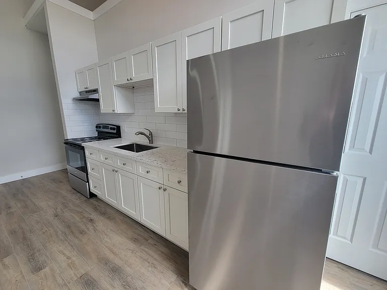 41 Water St #1 — Photo 8