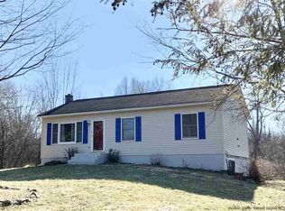 17 Deerfield Ln, New Paltz, NY 12561