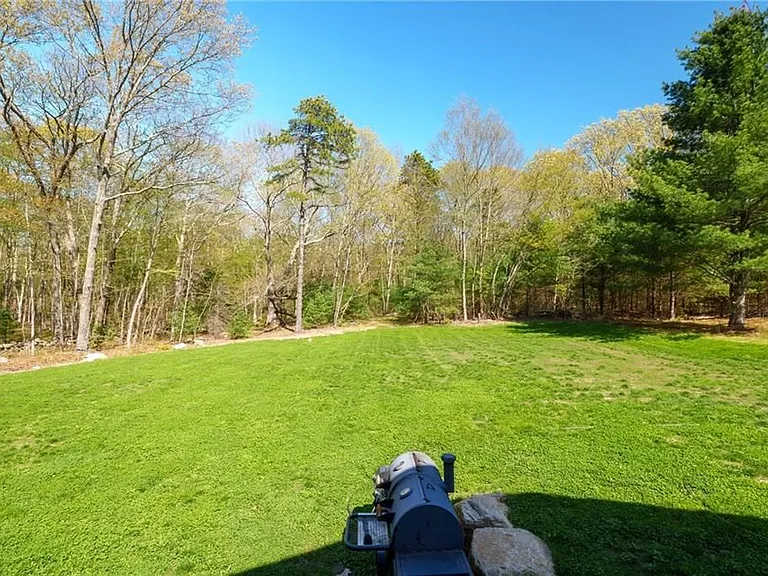 450 Carrs Pond Rd — Photo 37