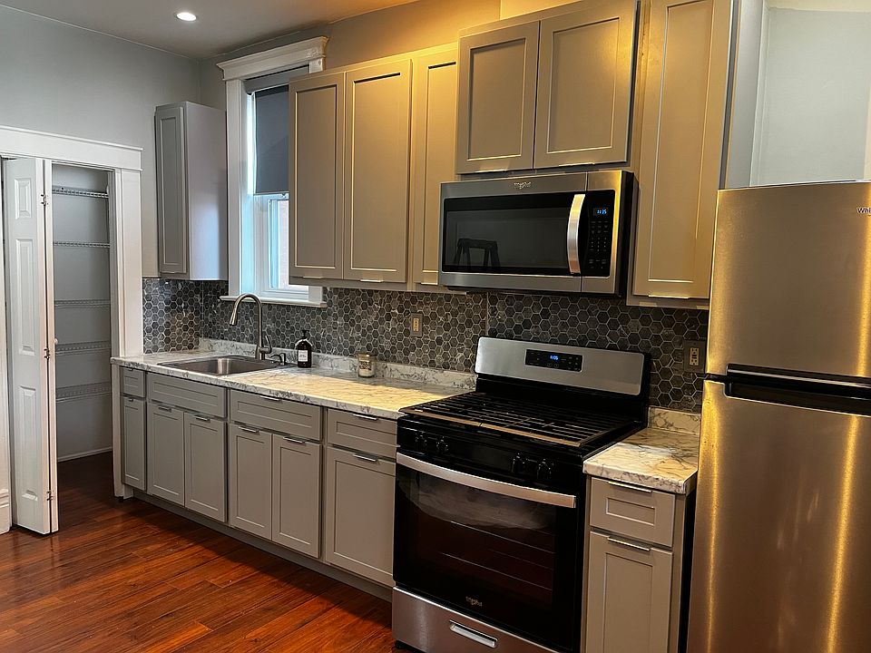 1st image of 3863 Humphrey St #1