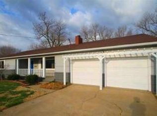 2255 S Clay Ave, Springfield, MO 65807
