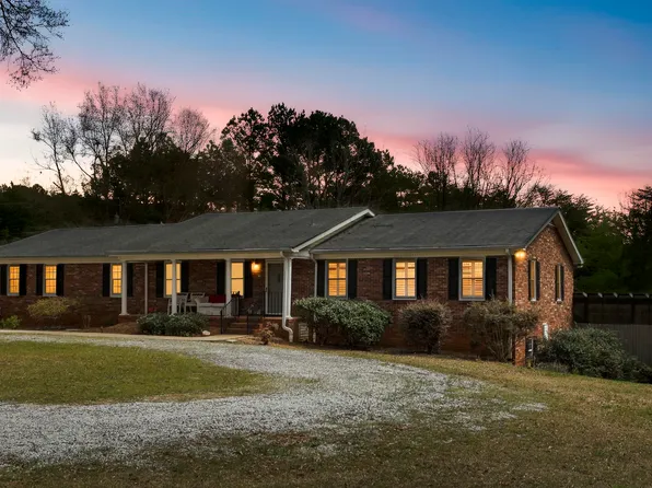 250 Thompson Rd, Taylors, SC 29687