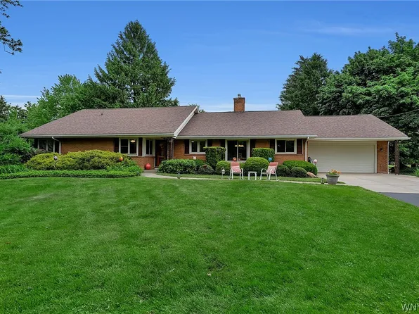 177 Brompton Rd, Williamsville, NY 14221