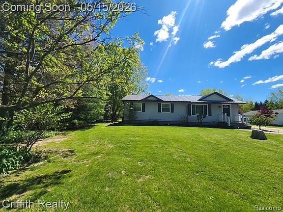 3rd image of 3148 Hogback Rd
