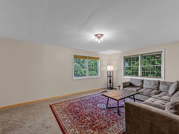 5th image of 1404 Brand Farm Drive