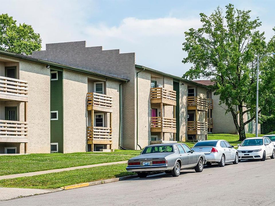 1st image of 1750 McCullough Dr #31