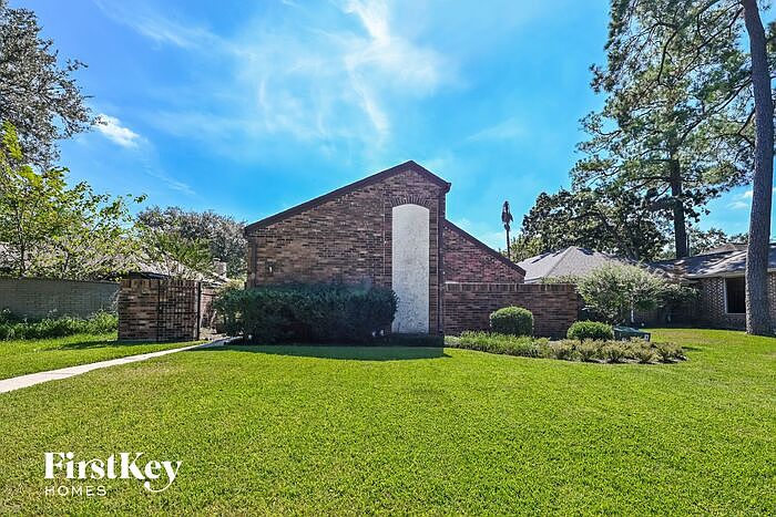 1st image of 5893 Southern Hills Dr
