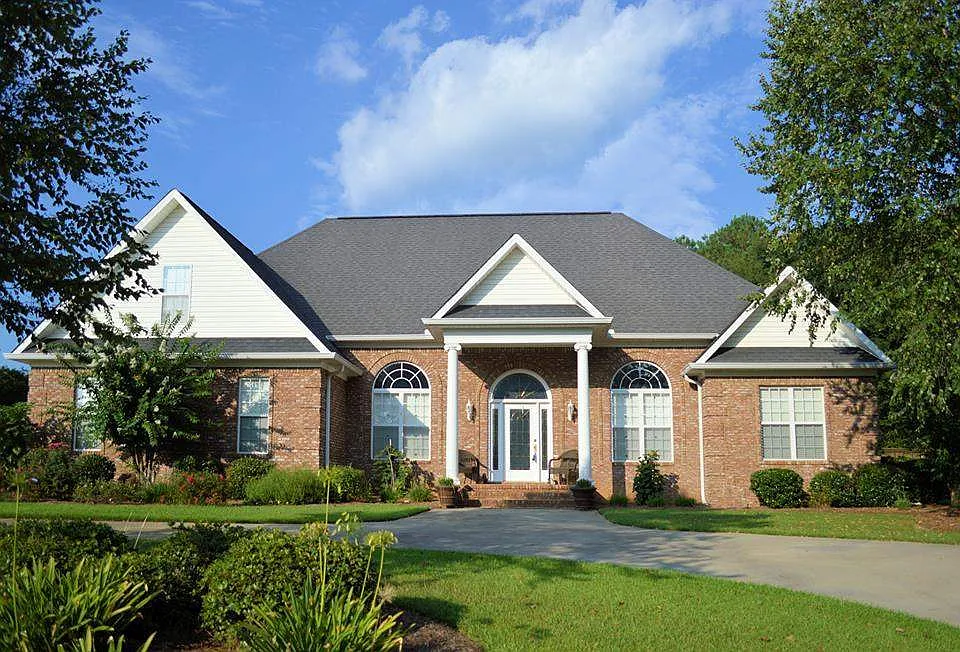 22 Willow Lake Dr photo 1