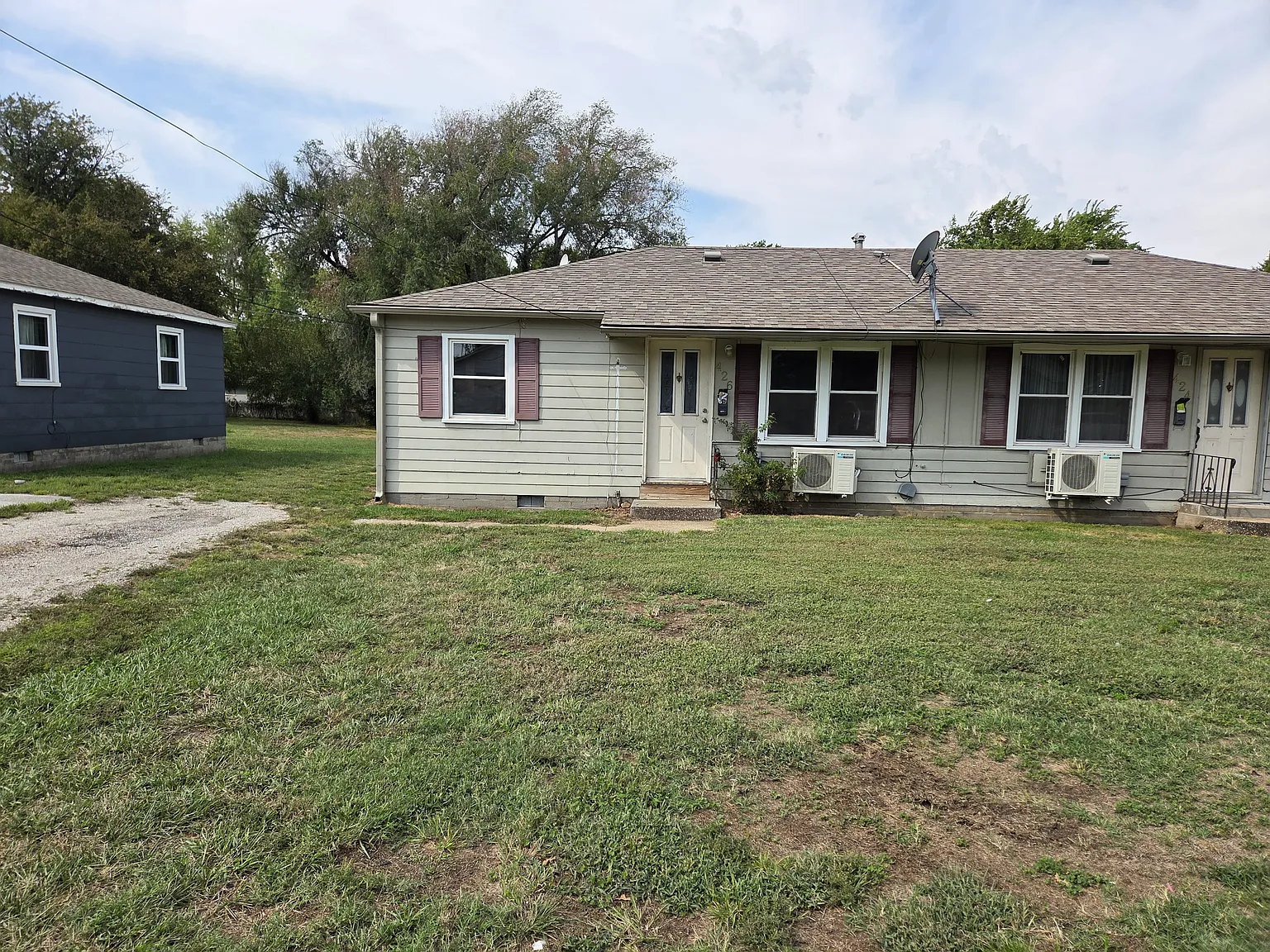 1 bed, 700 sqft, $525 — Photo 1