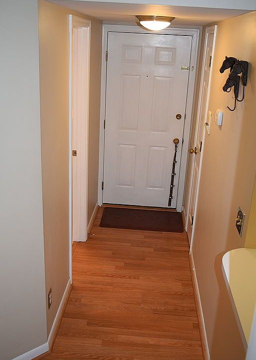 Condo Entry - Light Updated
