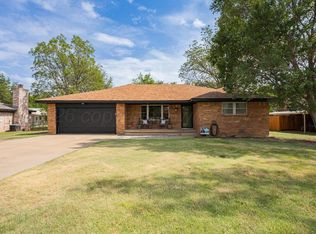 203 Western St, Claude, TX 79019