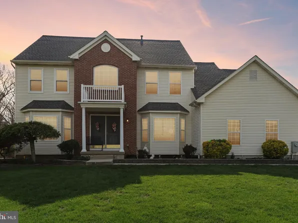 104 Ryans Run, Sicklerville, NJ 08081