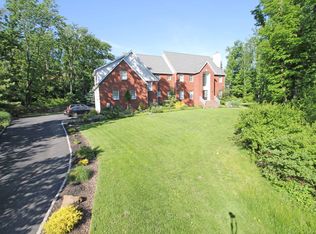 12 Holbrook Ct, Towaco, NJ 07082