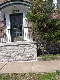 2nd image of 2249 Klemm St APT B