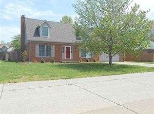 628 Brookview Dr, Evansville, IN 47711