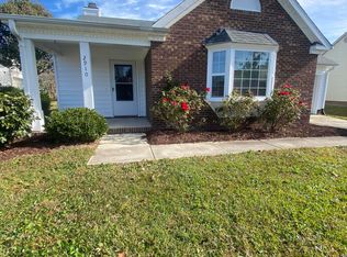 2910 Carthage Dr, Wilmington, NC 28405