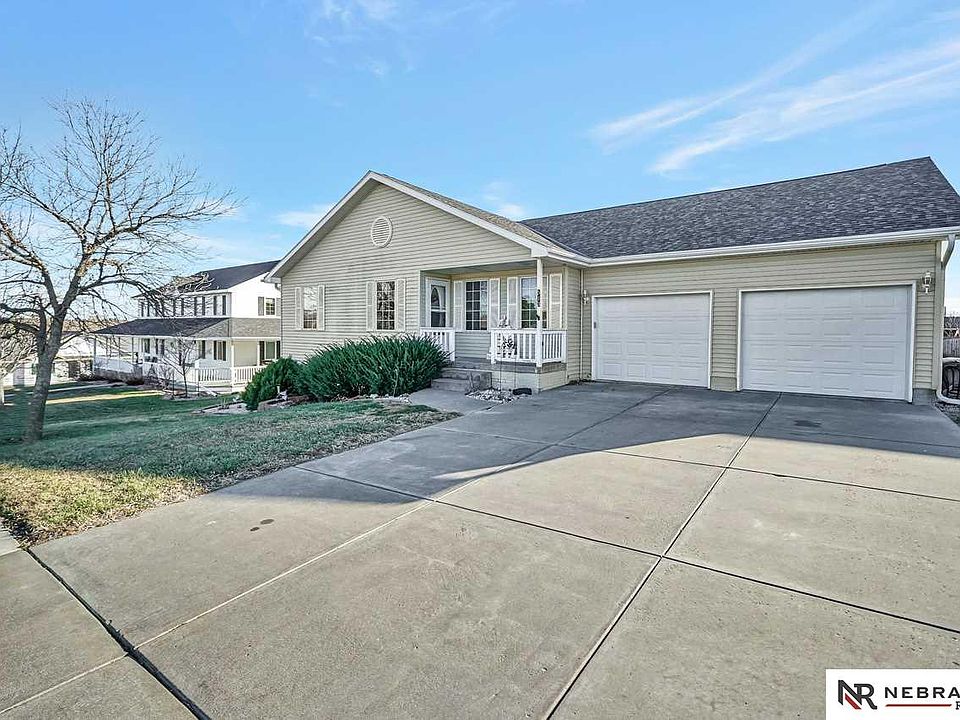 1st image of 513 Education Dr