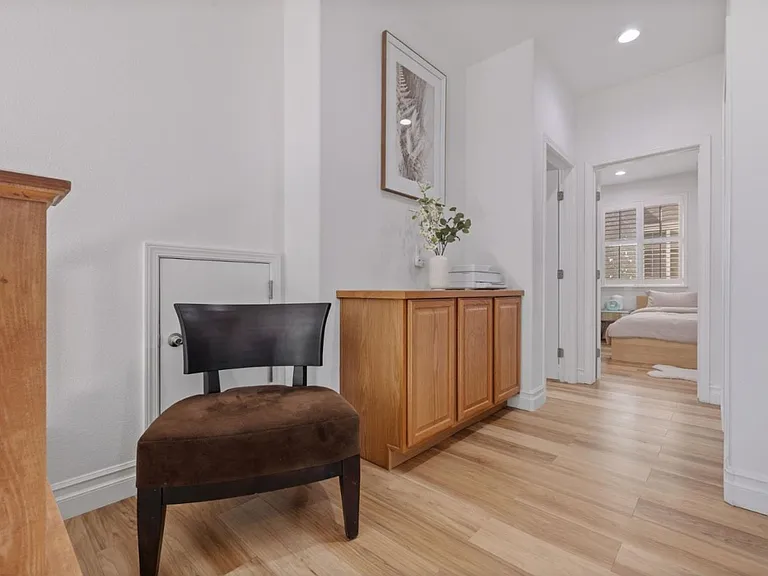 7238 Basking Ridge Ave — Photo 17