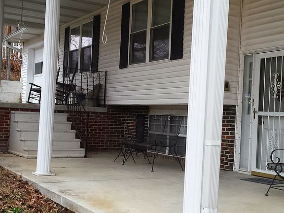 2 level front porch