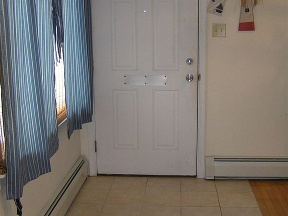 2nd image of 5207 Park Blvd