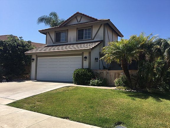2nd image of 1981 Rosewood St