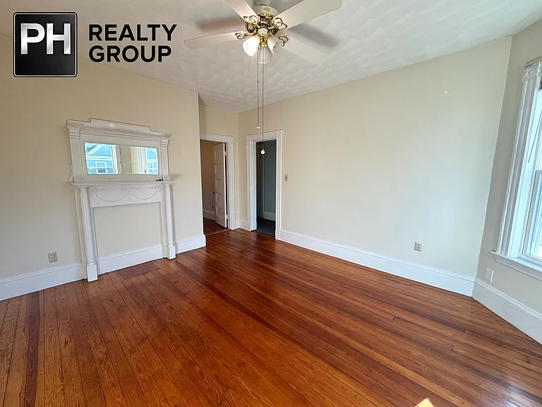26 Melendy Ave #2 — Photo 5