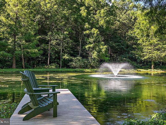 5th image of 4635 Newark Rd