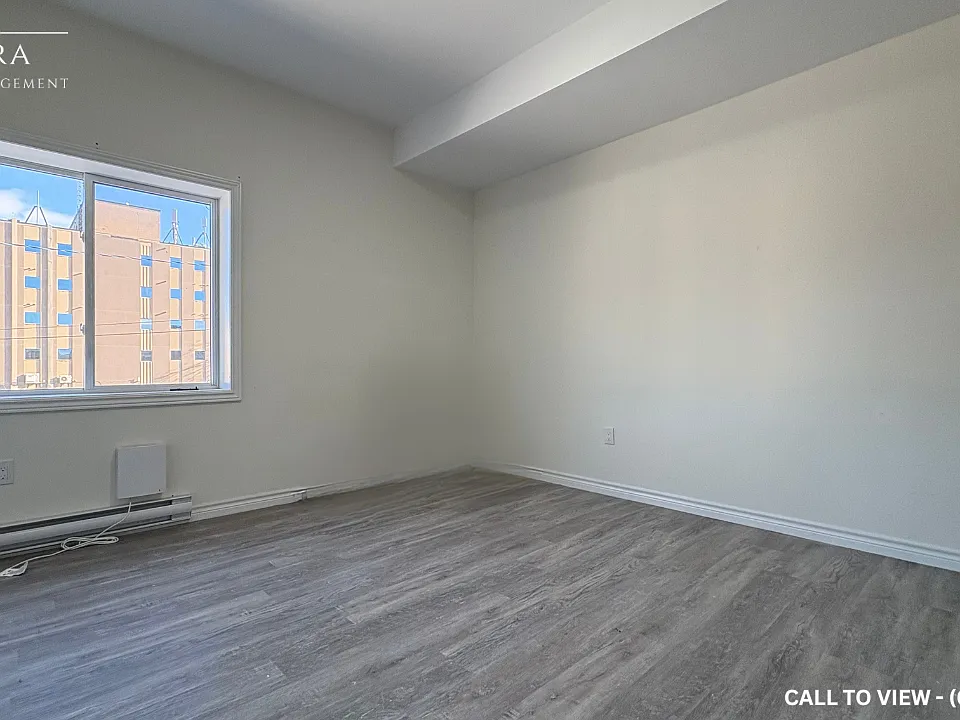 44 Division St #7