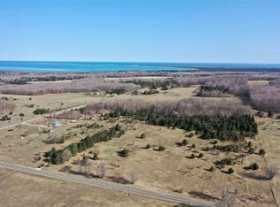 860 W Sturgeon Bay Trl, Levering, MI 49755