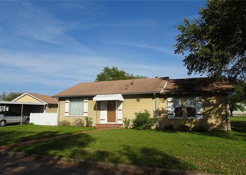 1st image of 308 S 2nd St