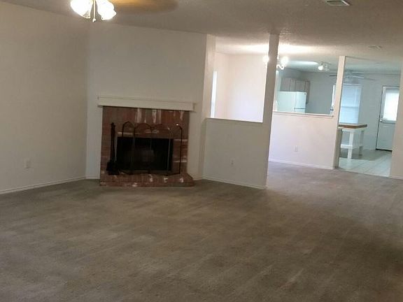 3rd image of 1008 White Dove Dr