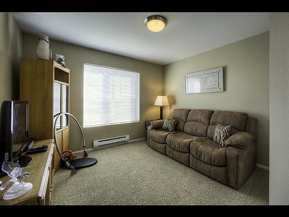 5th image of 4049 S 212th Ct APT C