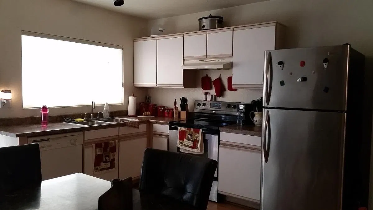 3 bed, 1226 sqft, $1,650 — Photo 3
