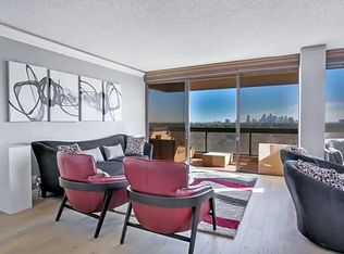 49 Briar Hollow Ln #1184, Houston, TX 77027