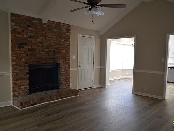 4th image of 2671 Fringe Cir