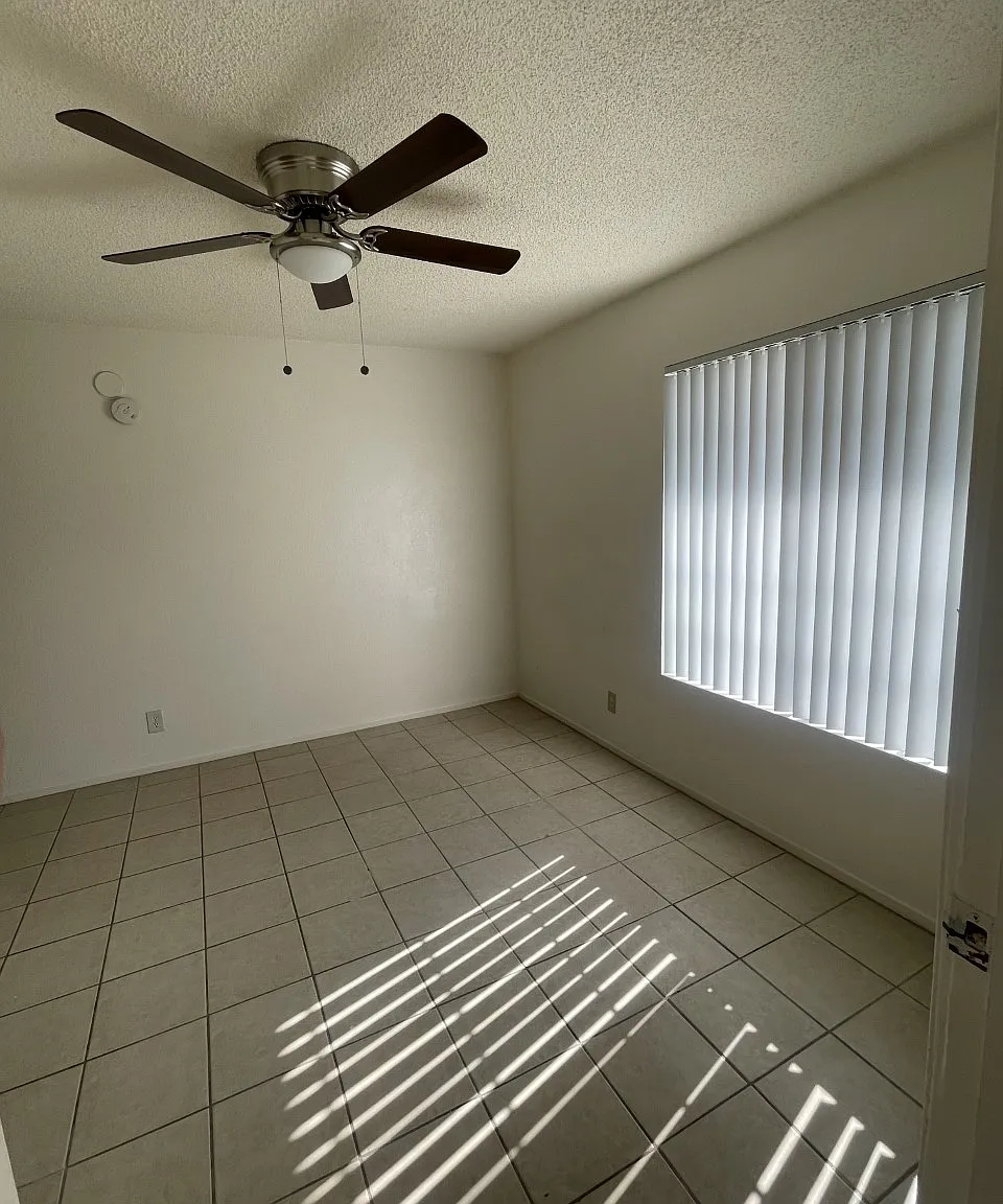 108 Center St — Photo 3