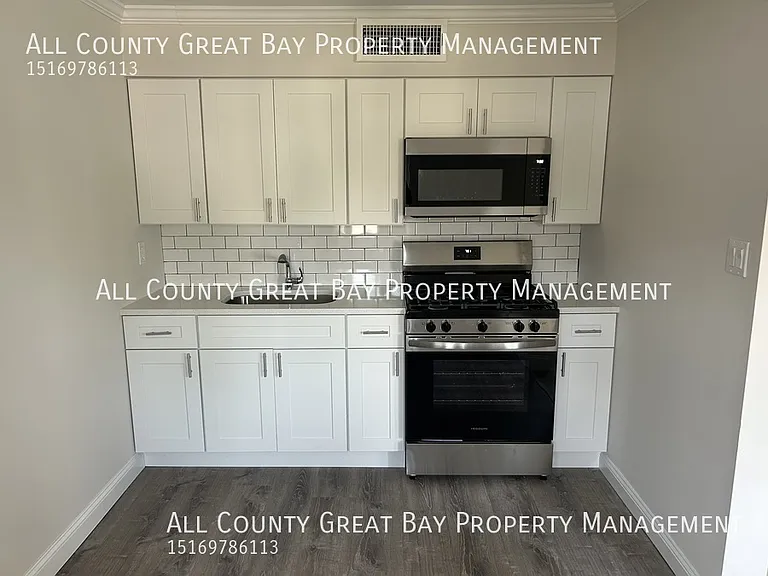 60 Cedar Ct #1 — Photo 2