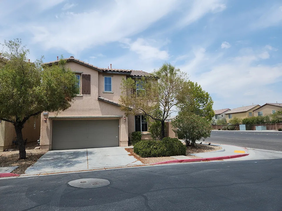 8103 Ribbon Falls St