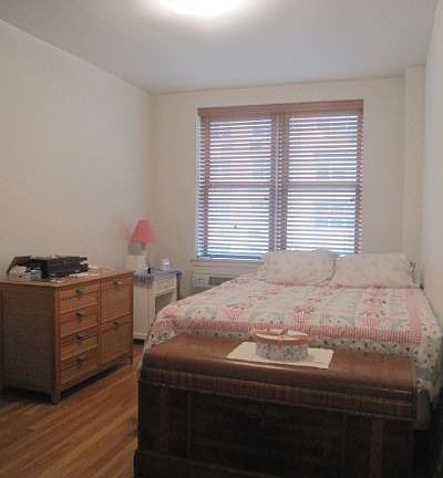 2nd image of 416 E 85th St APT 5D