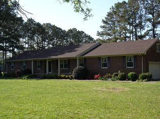 2132 Hungarian Rd, Chesapeake, VA 23322