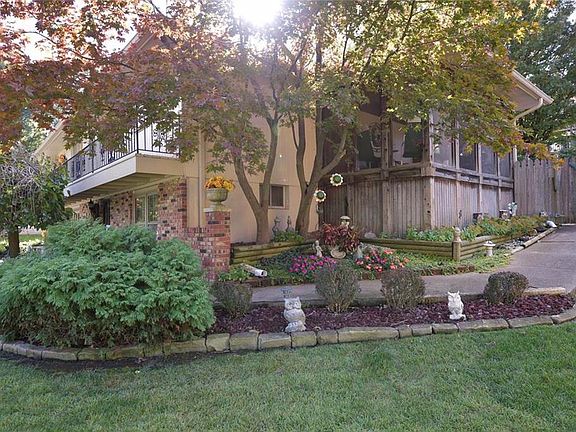 2nd image of 3520 S Shady Bend Dr