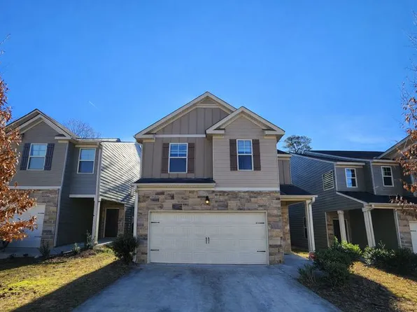 2385 Capella Cir SW, Atlanta, GA 30331