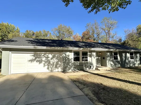 3216 W Camelot Court, Springfield, MO 65807
