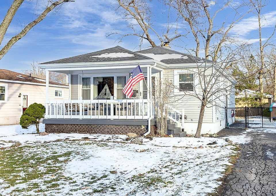 1st image of 3301 Wallace Dr