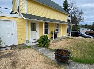 411 Lakeway Dr, Bellingham, WA 98225