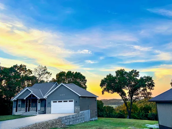 368 Regal Heights Lane, Galena, MO 65656